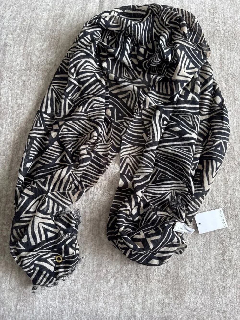 Calvin Klein Tribal Black and Cream Scarf New with Tags Boho